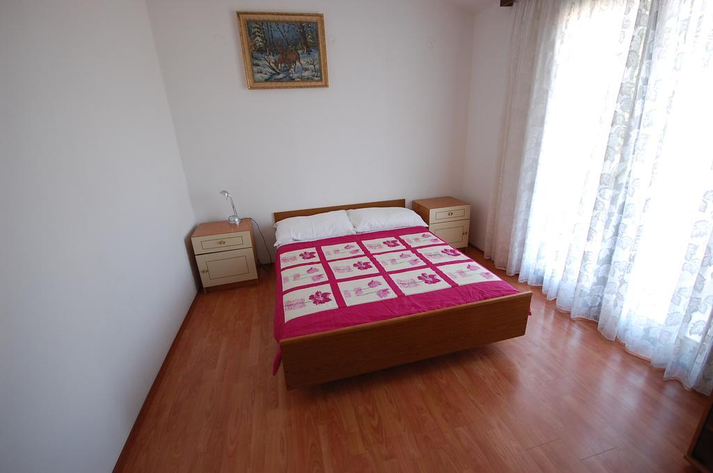 Apartments Dida By El-Pi Tours Njivice Bilik gambar