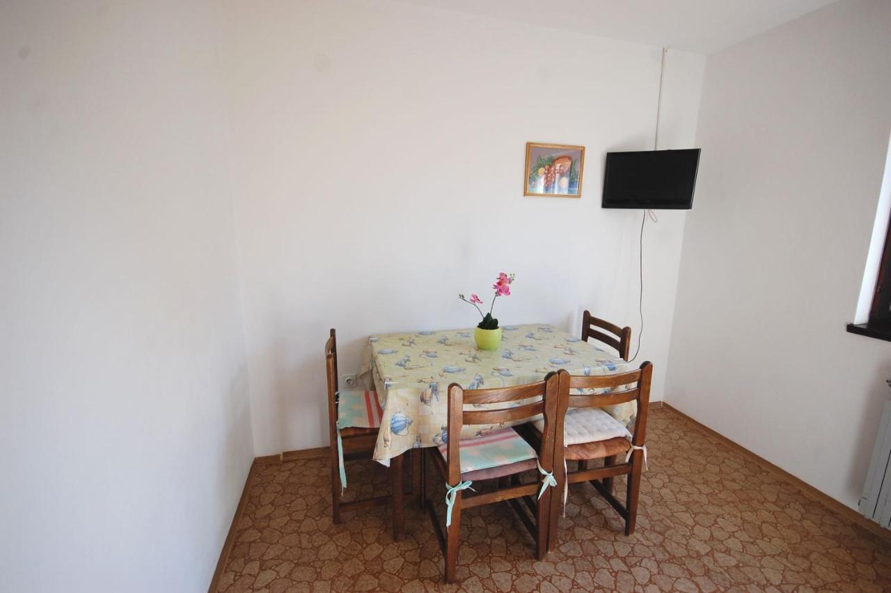 Apartments Dida By El-Pi Tours Njivice Luaran gambar